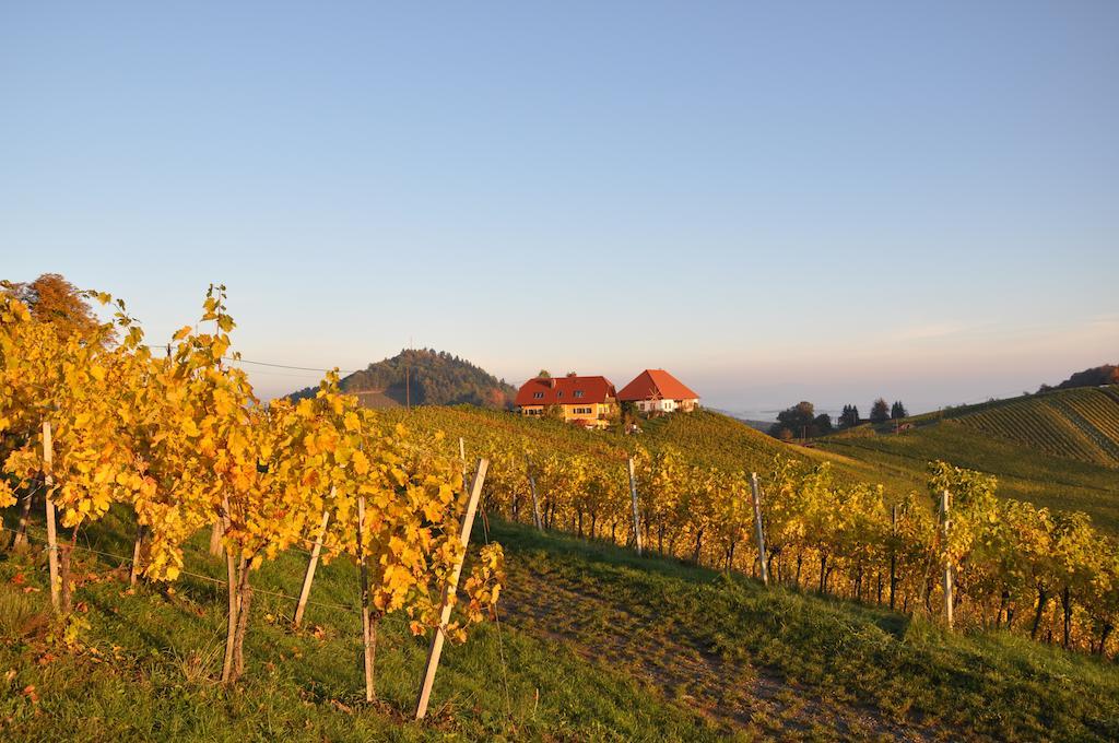 Ratsch an der Weinstraße Weingut Koegl B&B 외부 사진