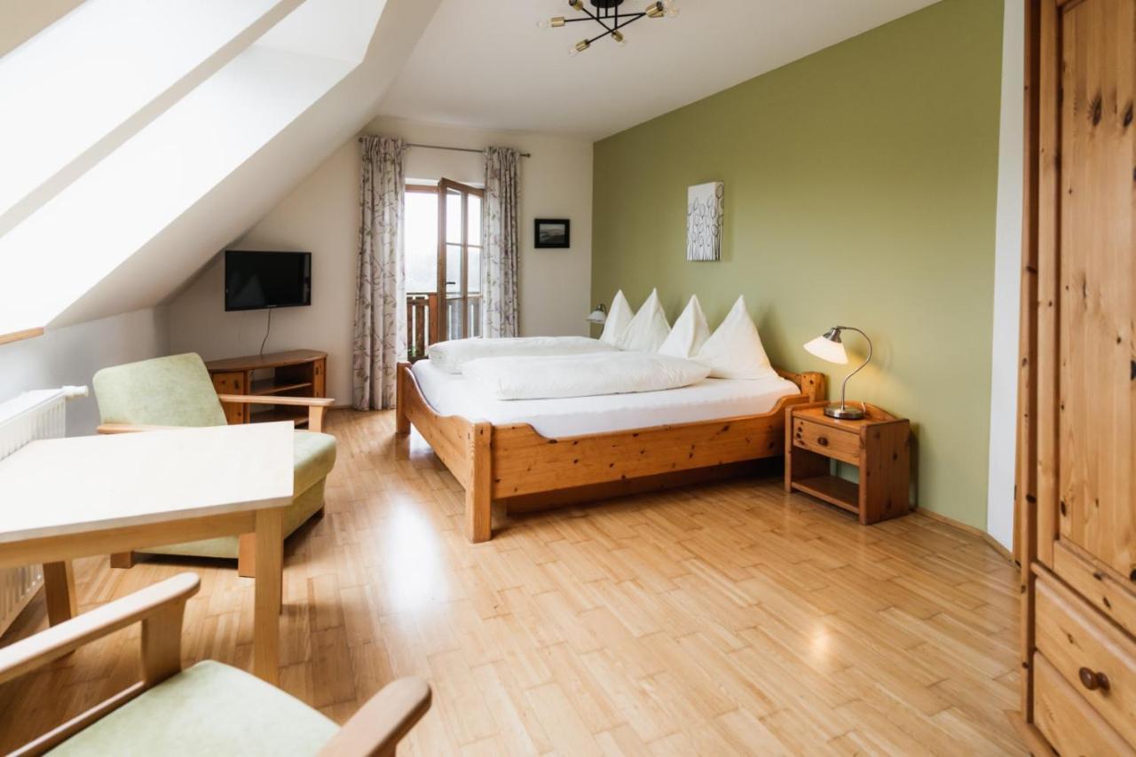 Ratsch an der Weinstraße Weingut Koegl B&B 외부 사진