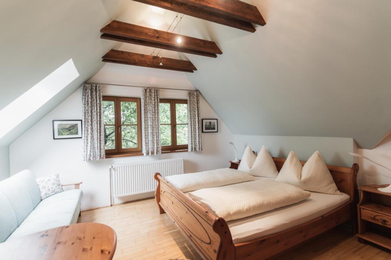 Ratsch an der Weinstraße Weingut Koegl B&B 외부 사진